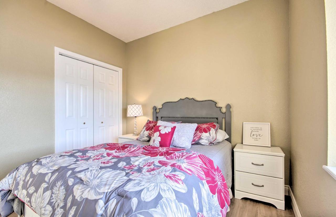 Waterfront Townhome With Private Dock And Lake Views Lake Ozark Eksteriør bilde