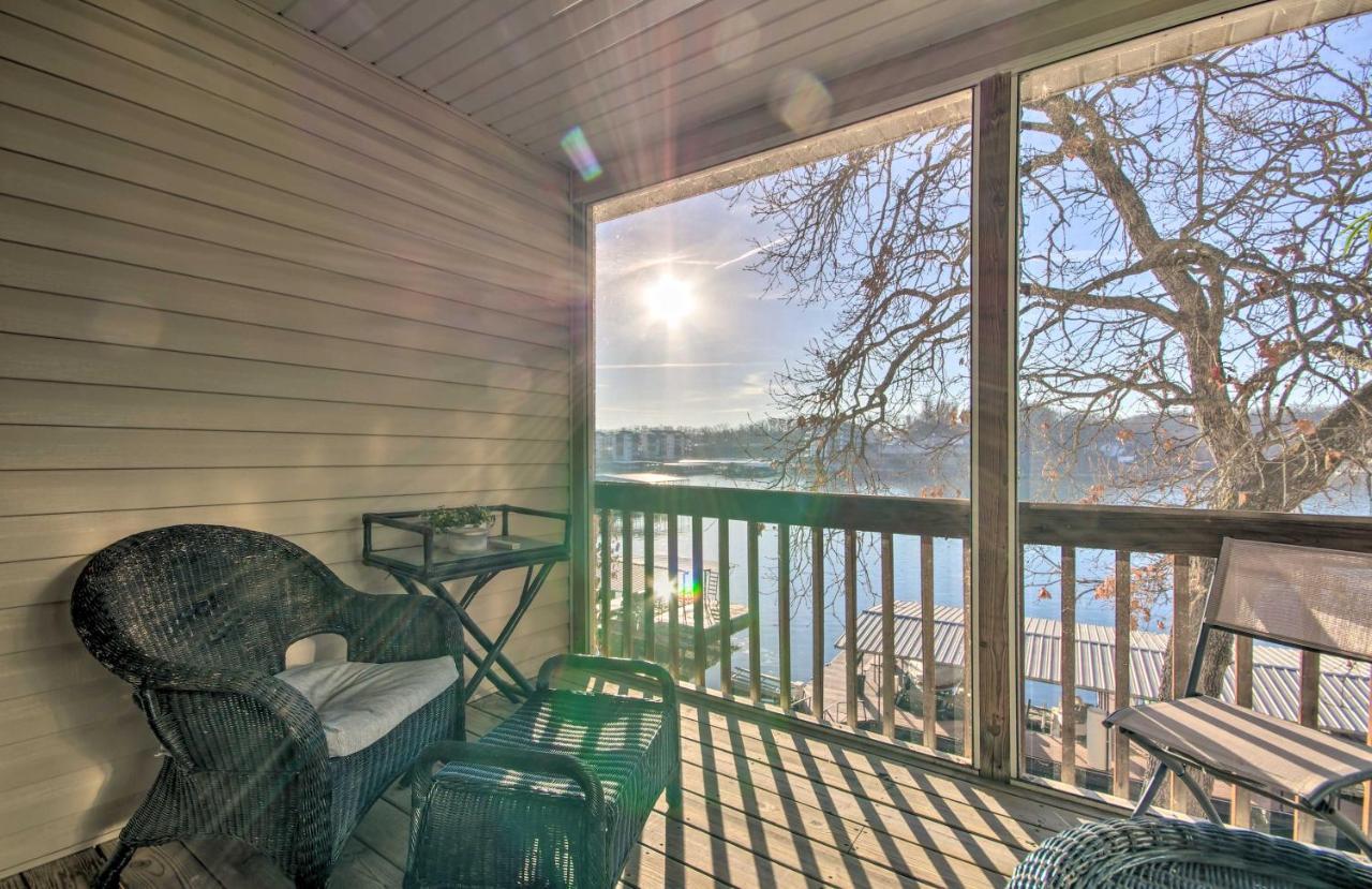 Waterfront Townhome With Private Dock And Lake Views Lake Ozark Eksteriør bilde